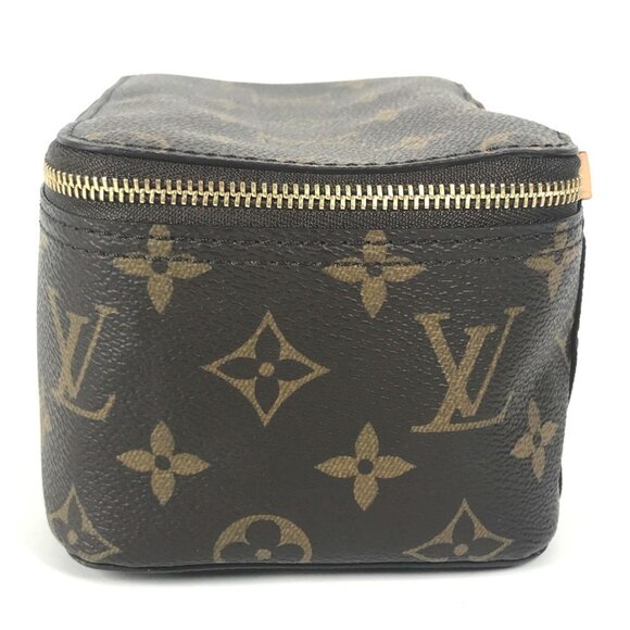 LOUIS VUITTON Brown Monogram Canvas Pouch - Picture 4 of 11